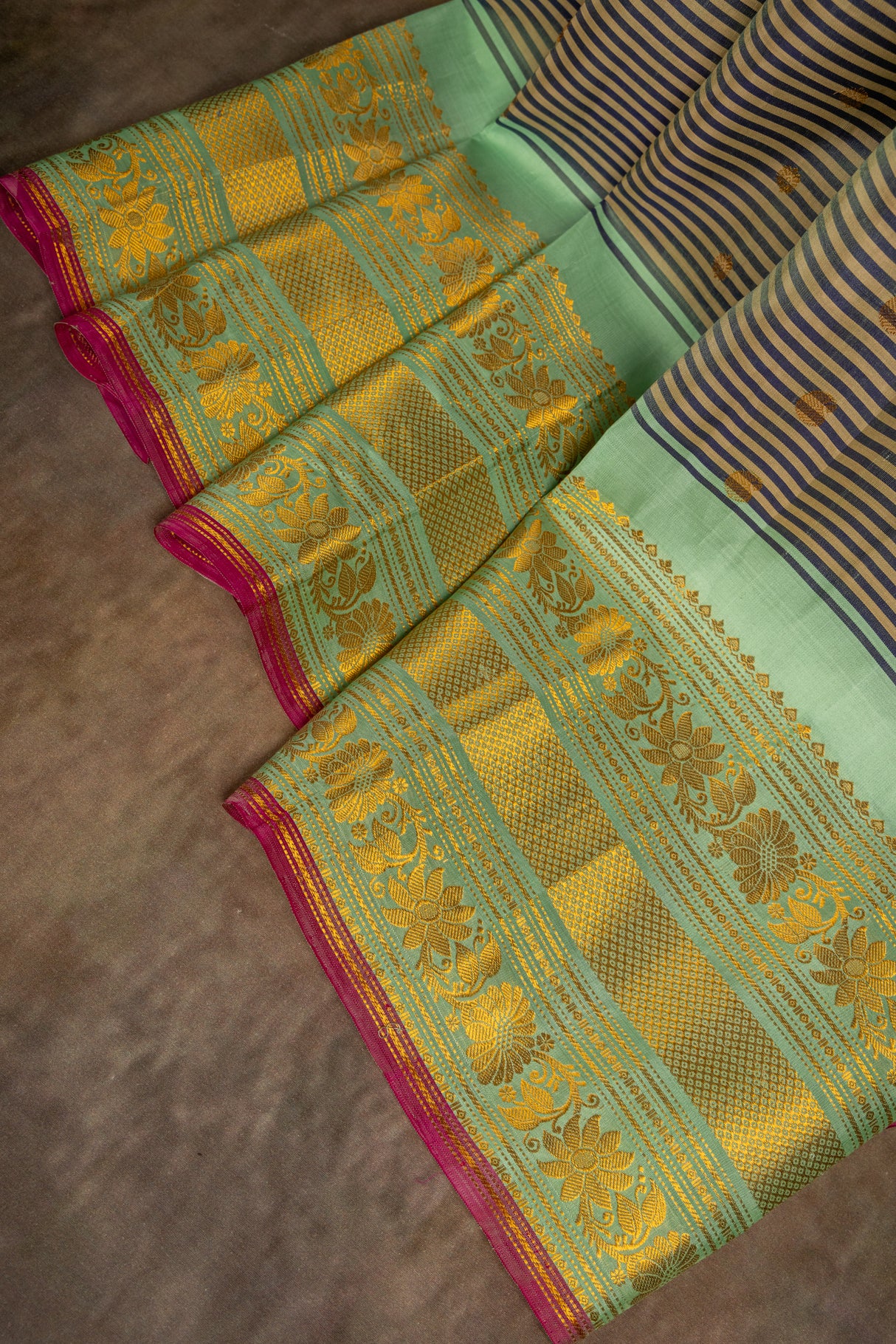 Gadwal Handloom Pure Silk Horizontal Stripes saree