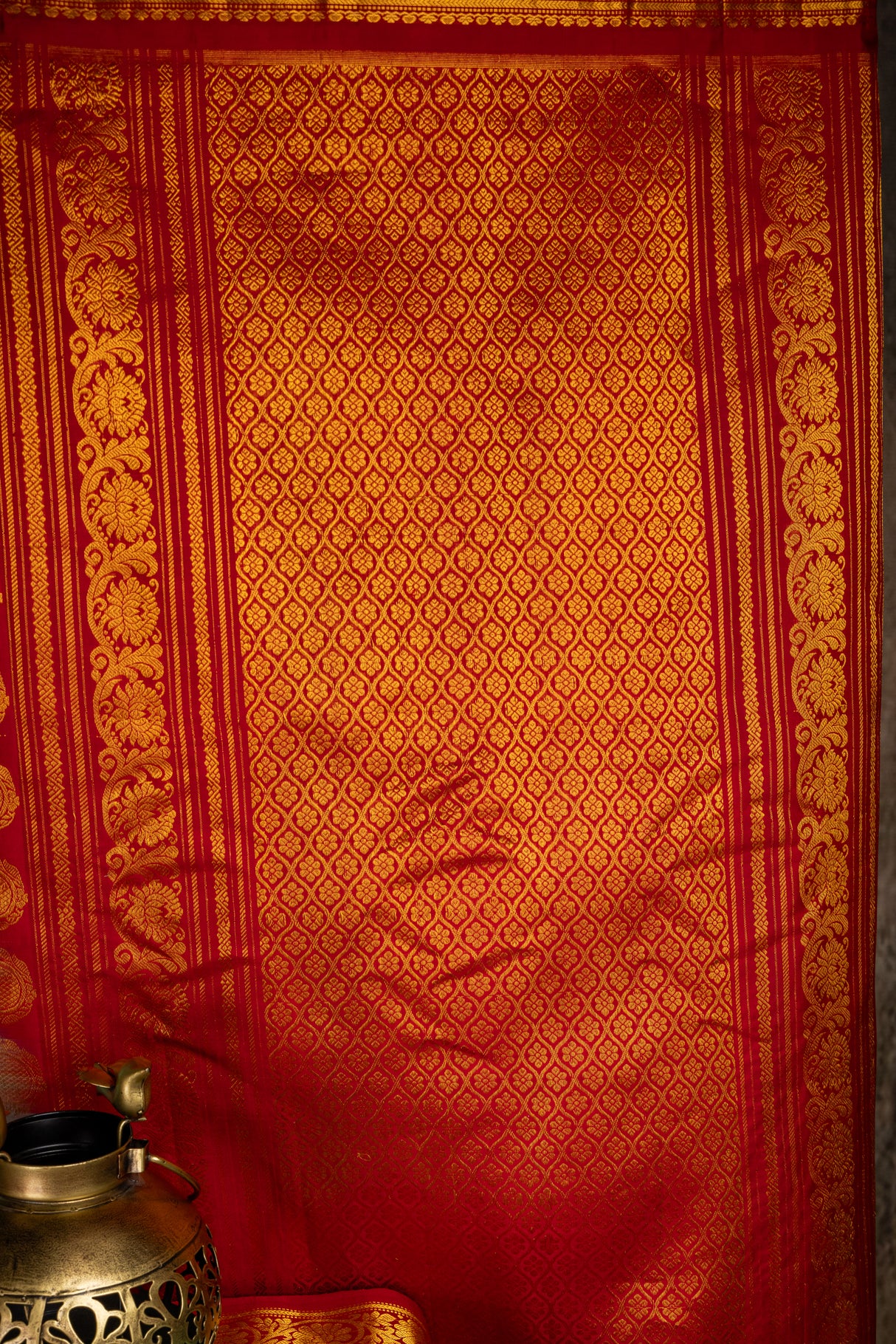 Gadwal Handloom Pure Silk saree