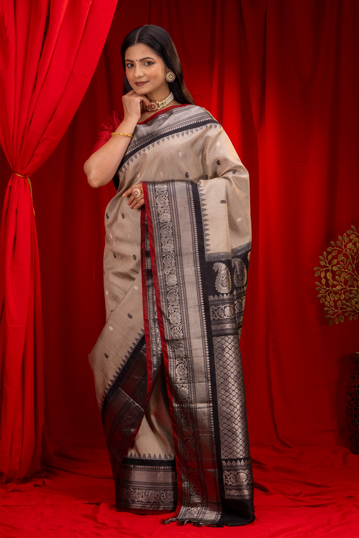 Kanchi Gadwal Handloom Pure Silk