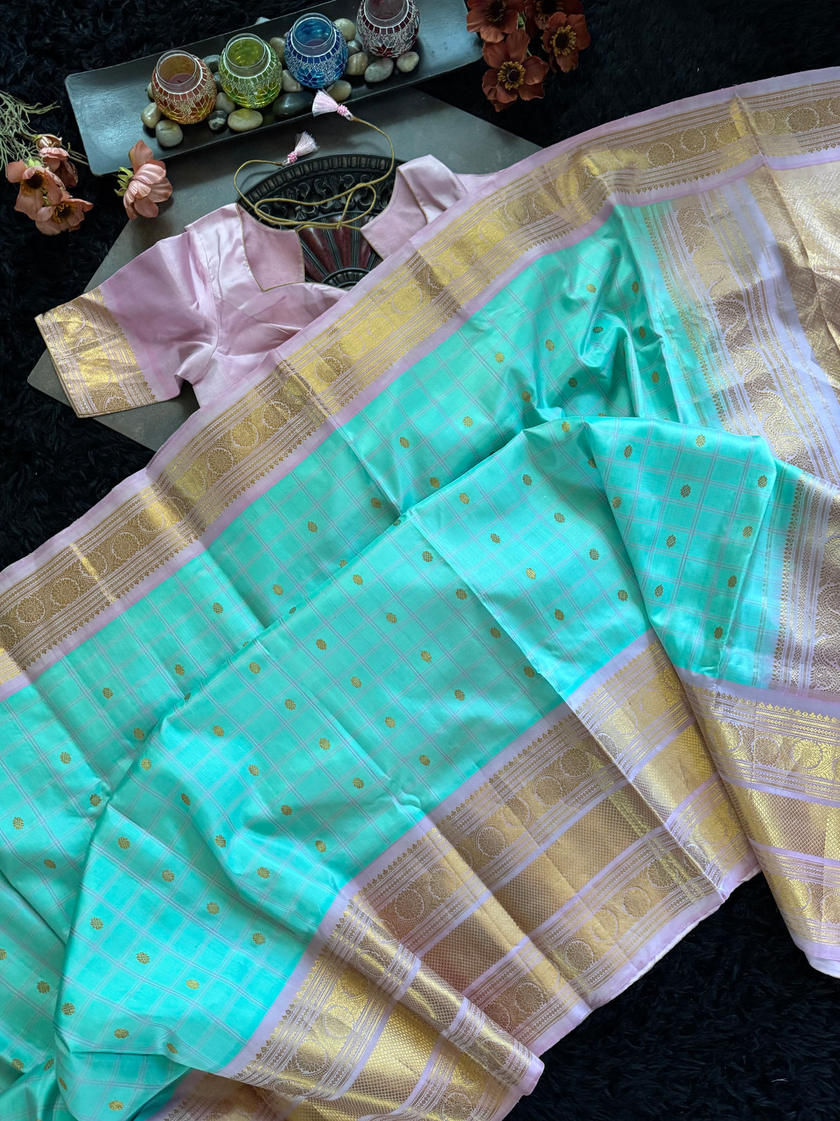 Turquoise Light Pink Gadwal Handloom Pure Silk