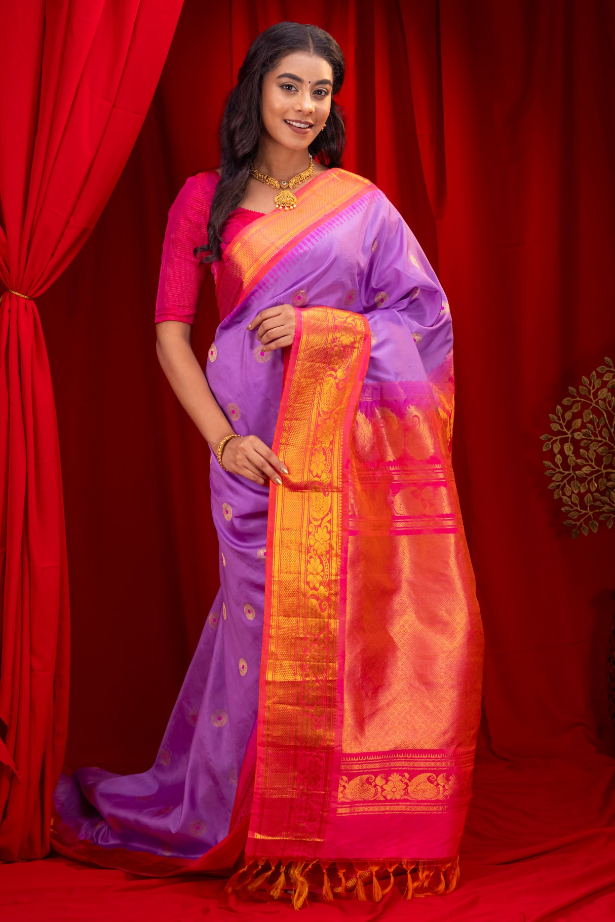  Gadwal Handloom Pure Silk Saree