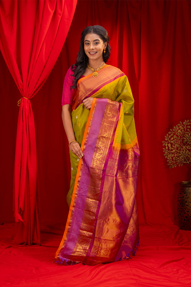  Gadwal Handloom Pure Silk Saree