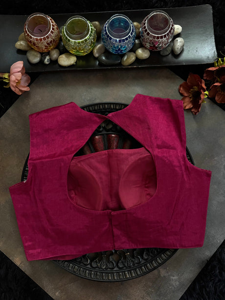 Fuchsia Tissue Closed Shoulder Sleeveless Blouse 36