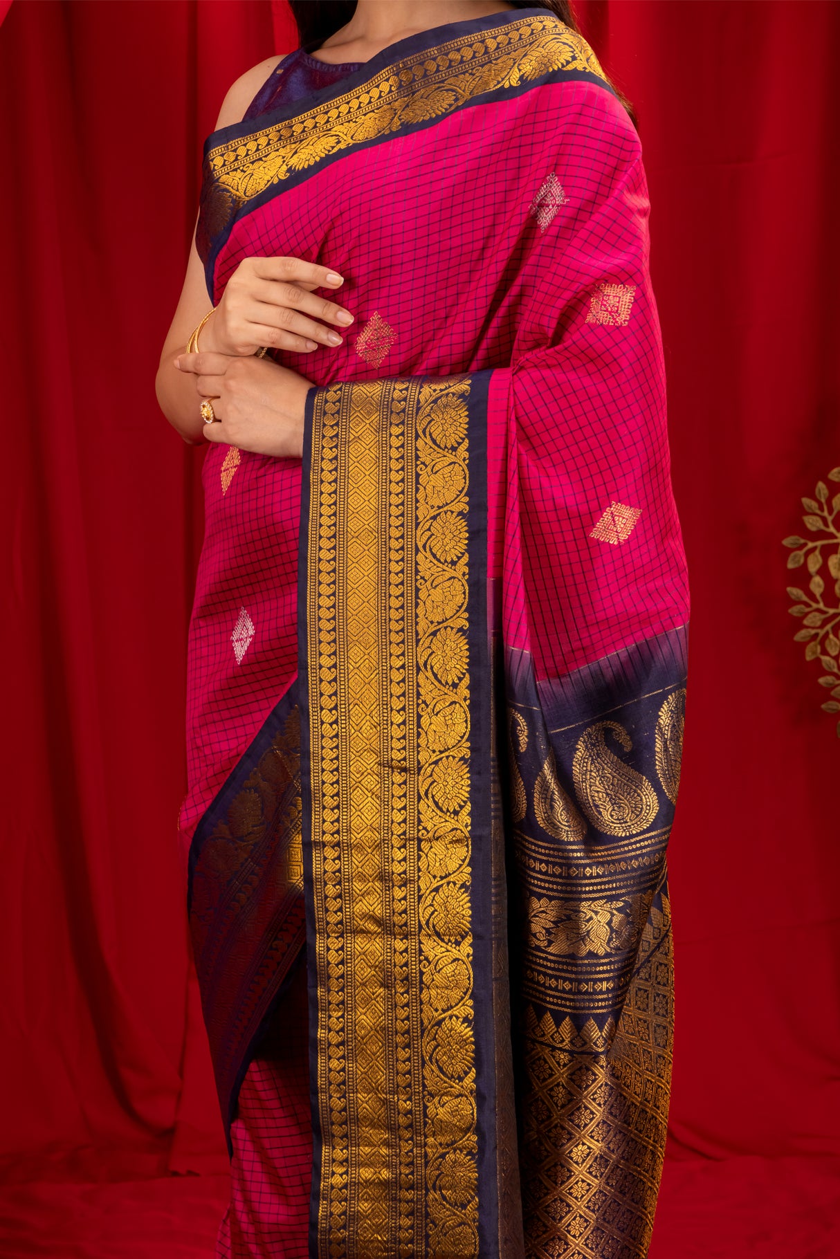  Gadwal Handloom Pure Silk Saree