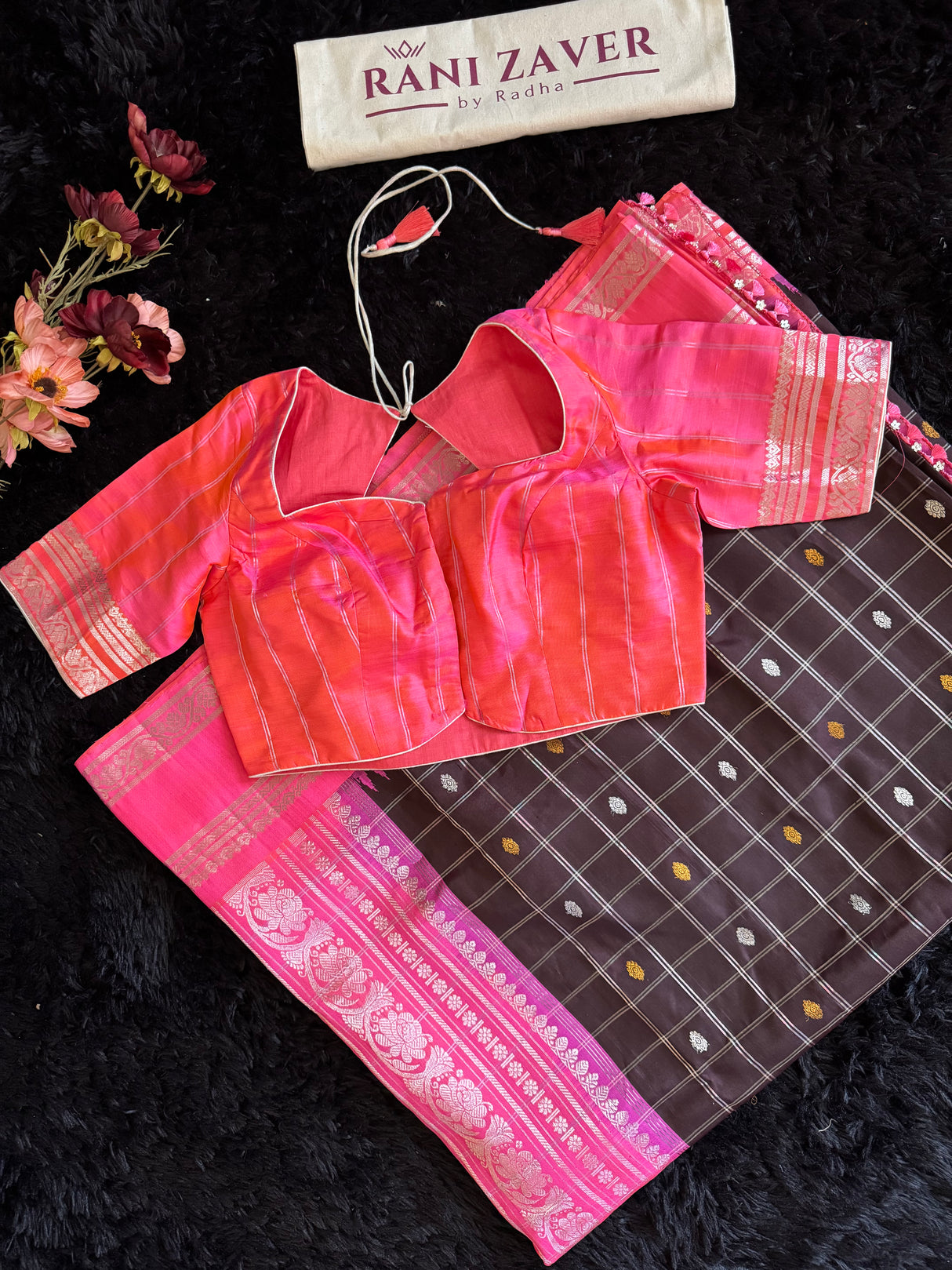 Kuttu Gadwal Handloom Pure Silk Dark Chocolate Pink