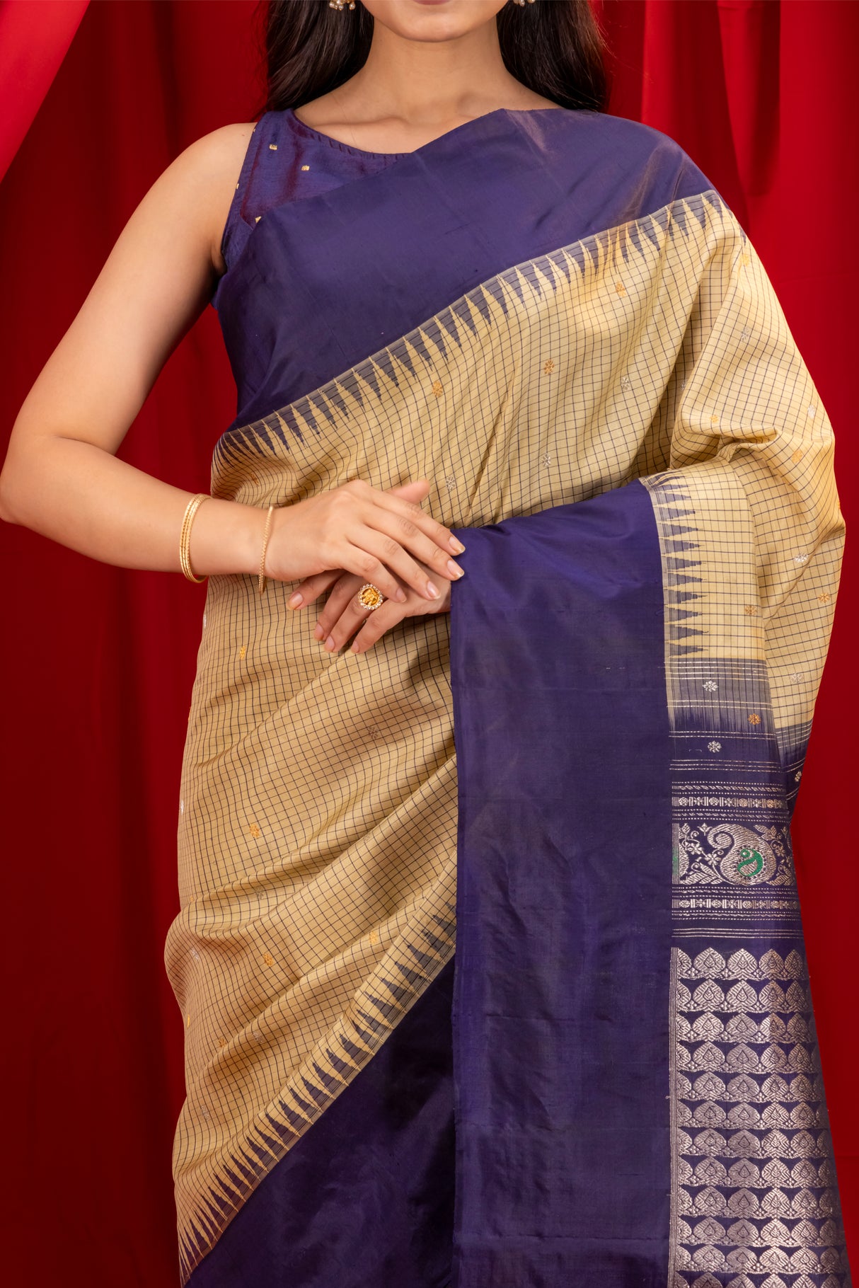 Gadwal Handloom Pure Silk Saree