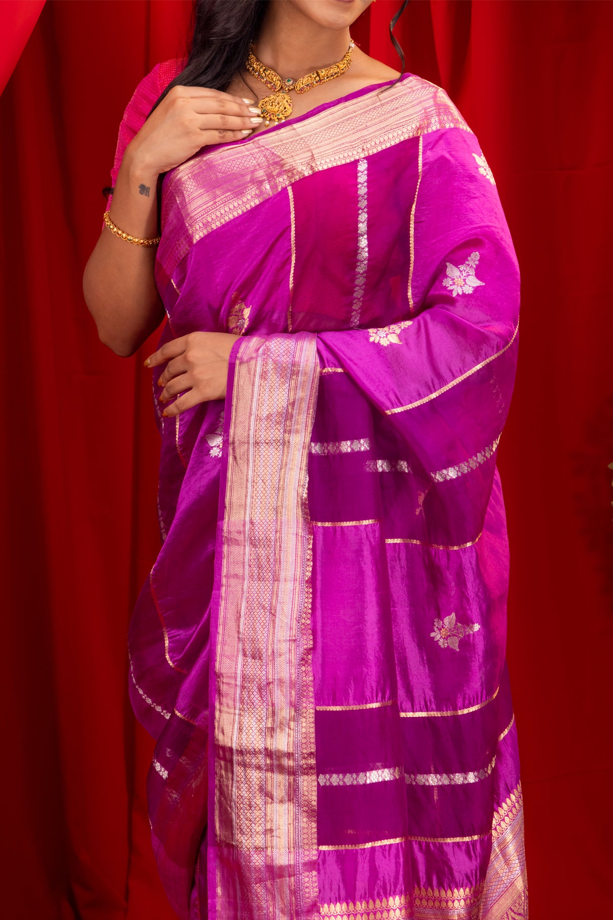 Gadwal Handloom Pure Silk Saree