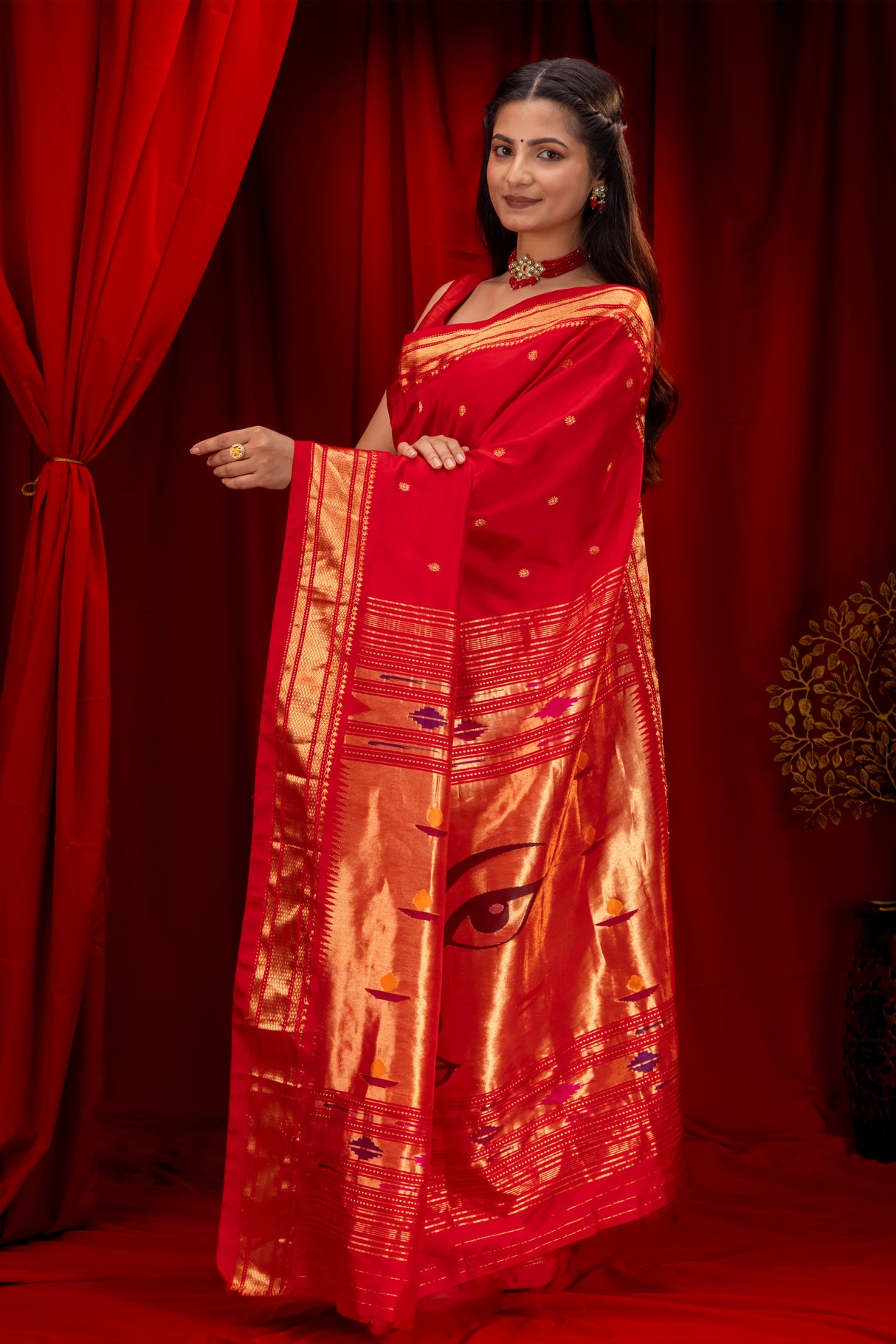 Gadwal Handloom Pure Silk Saree