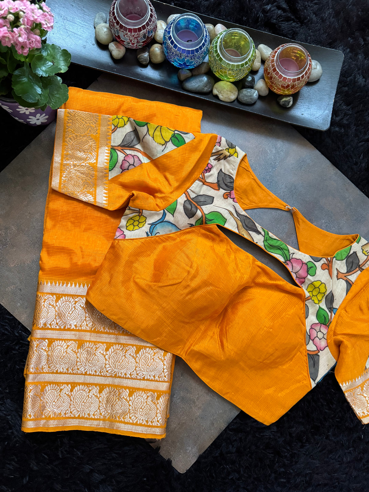 Orange Mangalgiri Pattu