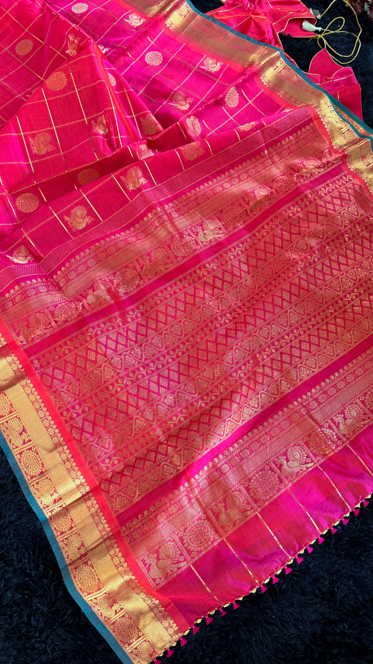 Red Pink mix Palam Pazhamum Silk Cotton Kanchipuram