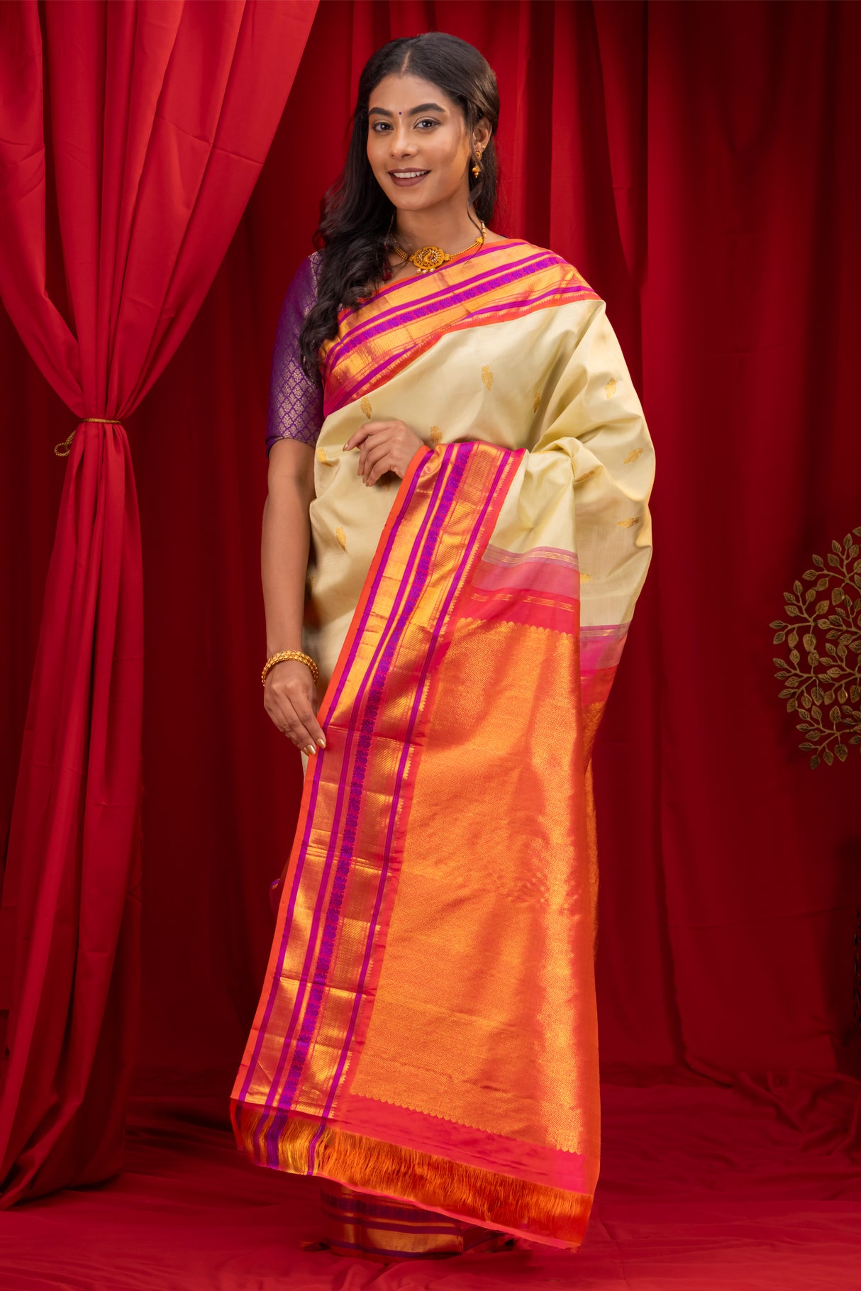  Gadwal Handloom Pure Silk Saree