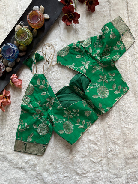 Green embroidered Silk Blouse 40