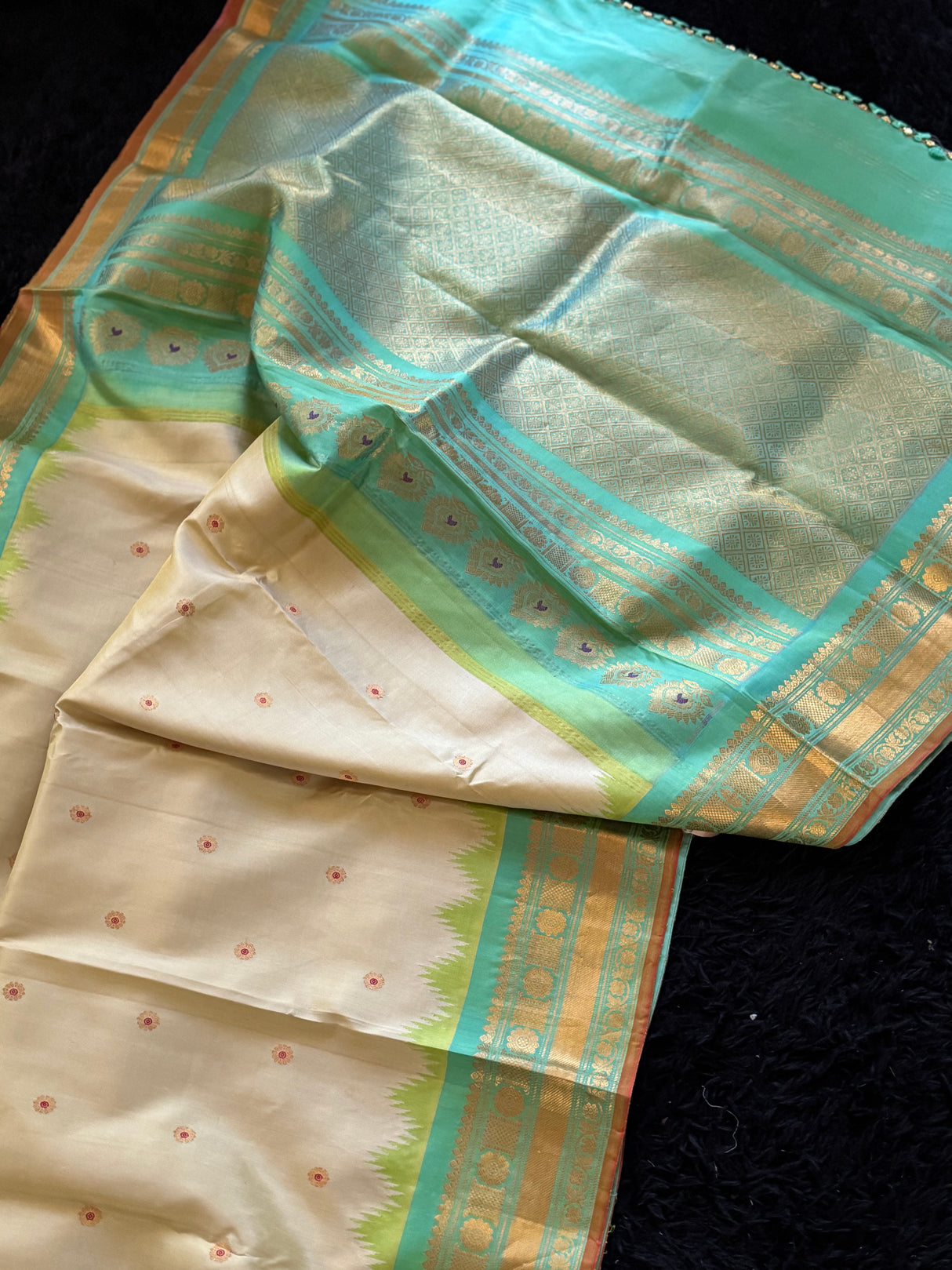 Beige Aqua Gadwal Handloom Pure Silk