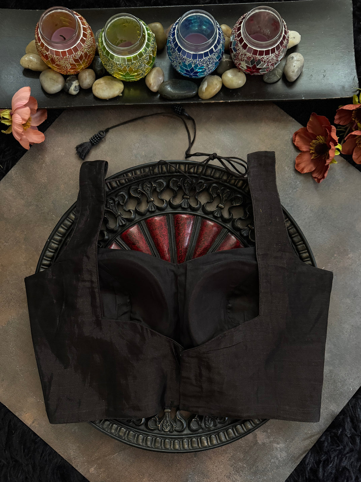 Black Tissue Sleeveless Blouse 36