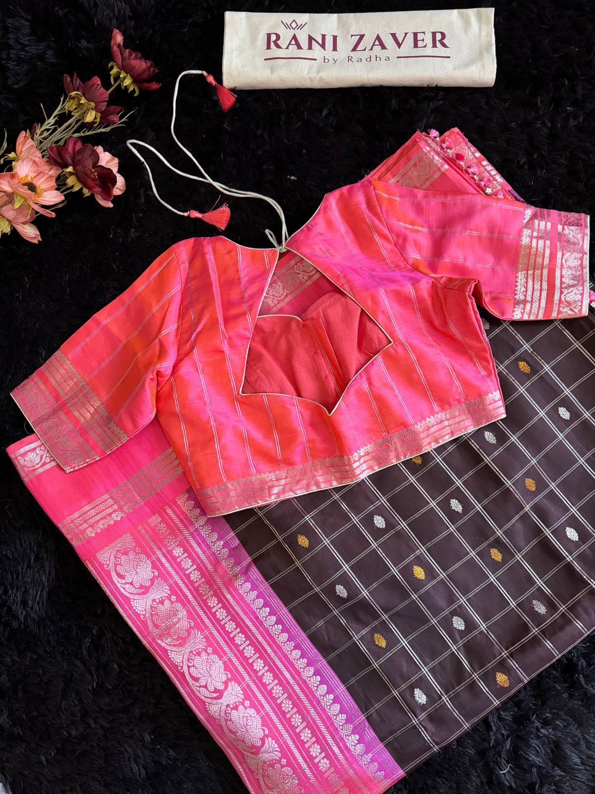 Kuttu Gadwal Handloom Pure Silk Dark Chocolate Pink