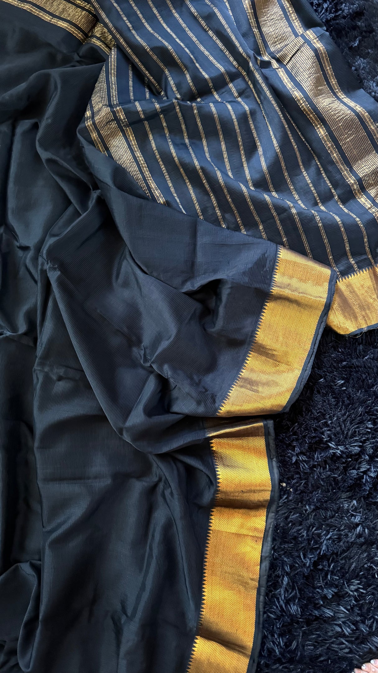Black Mangalgiri Pattu