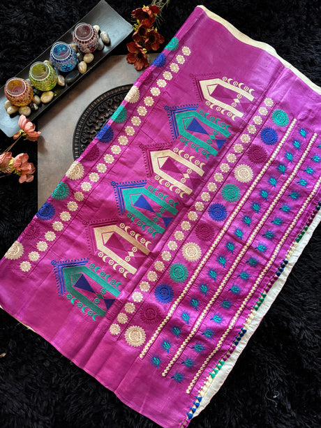 Cream Kosa Tussar Silk With Dolabedi Embroidered Pallu