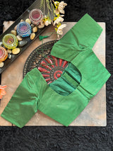 Green Vaira Ooosie Silk Leave Neck Blouse 38