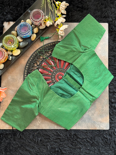 Green Vaira Ooosie Silk Leave Neck Blouse 38
