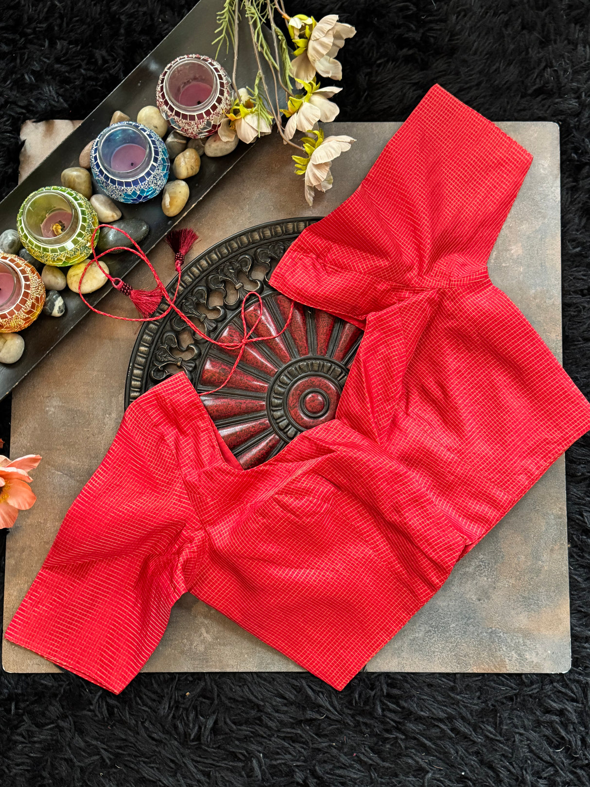 Red Vaira Ooosie Silk Leave Neck Blouse 38