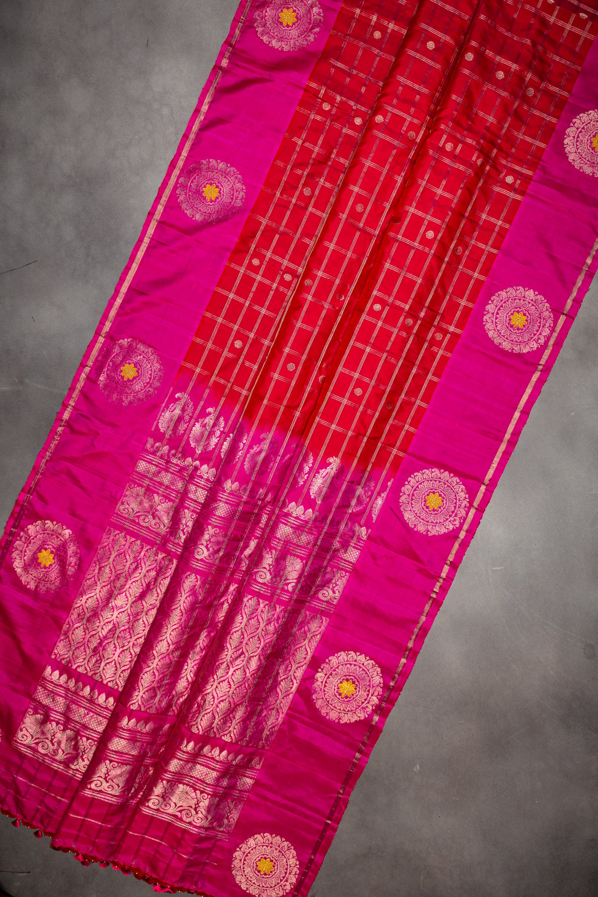 Gadwal handloom Pure Silk saree