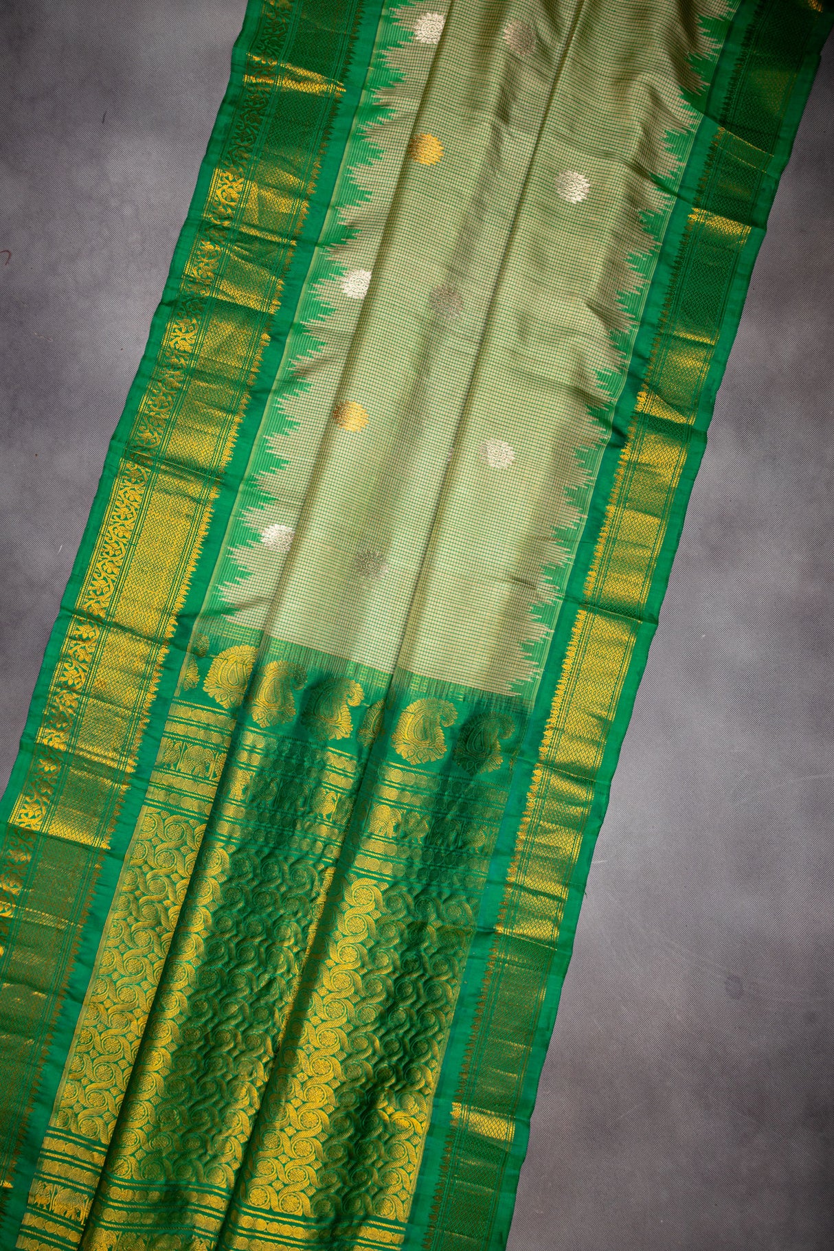 Gadwal handloom Pure Silk saree