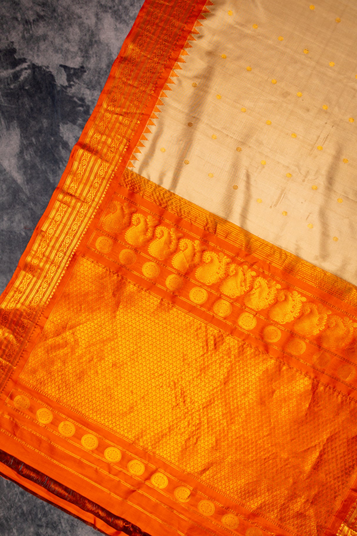 Gadwal Handloom Pure Silk BLR