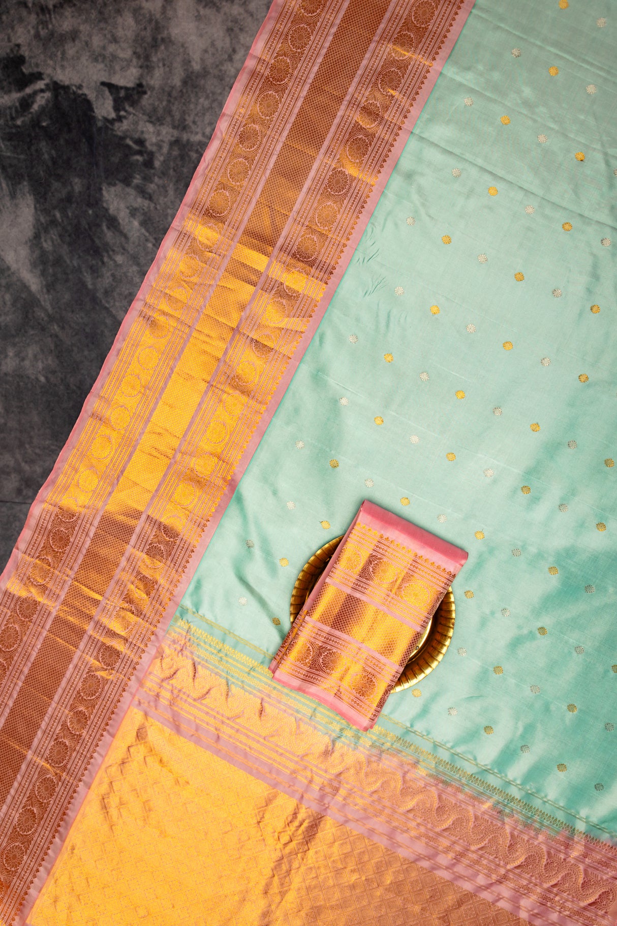  Gadwal Handloom Pure Silk saree