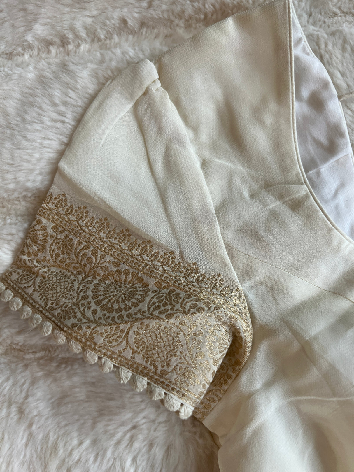 Ivory Floral Banaras Georgette with Blouse