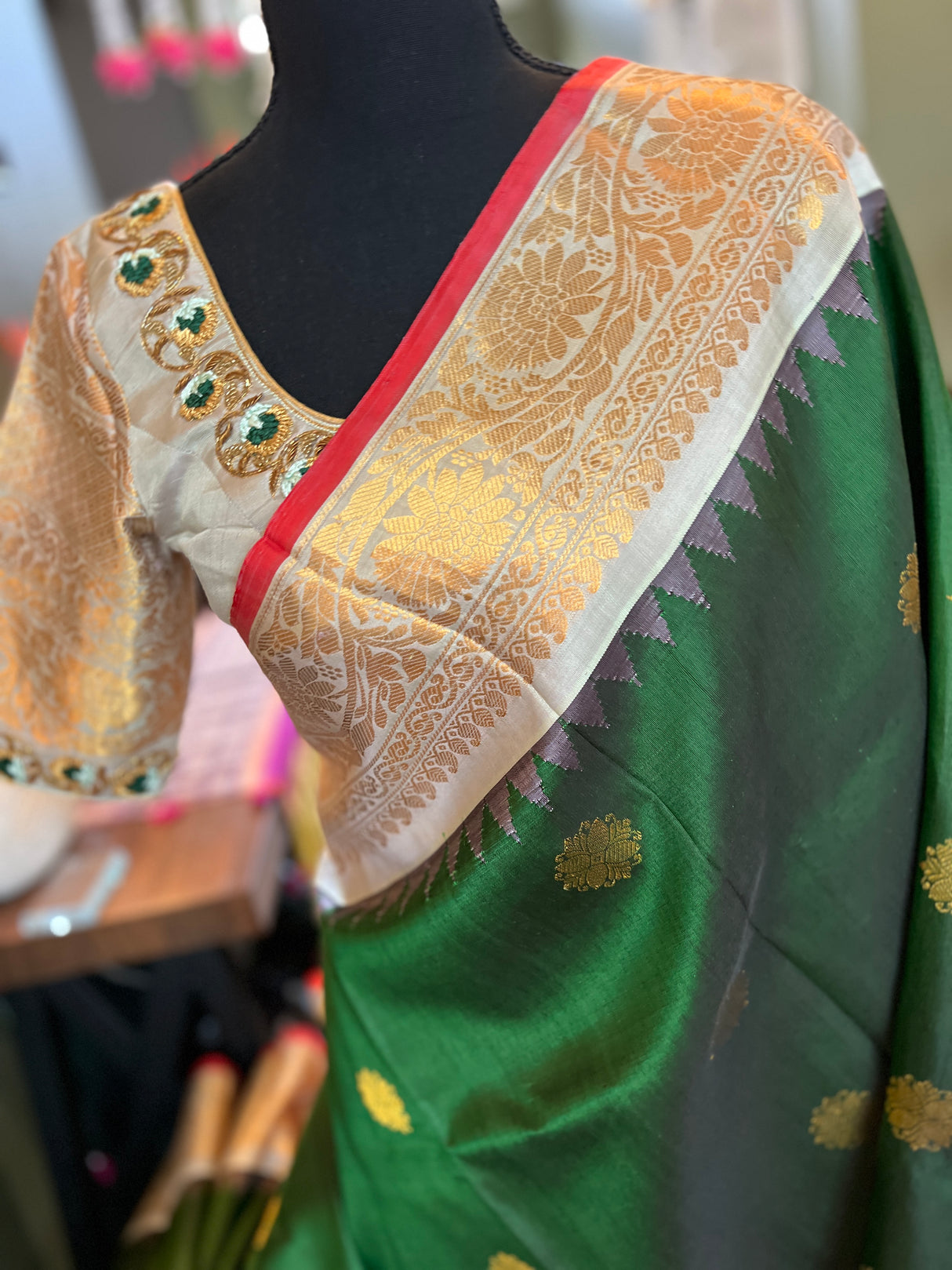 Bottle green Grey Gadwal Kanchi Pure Silk