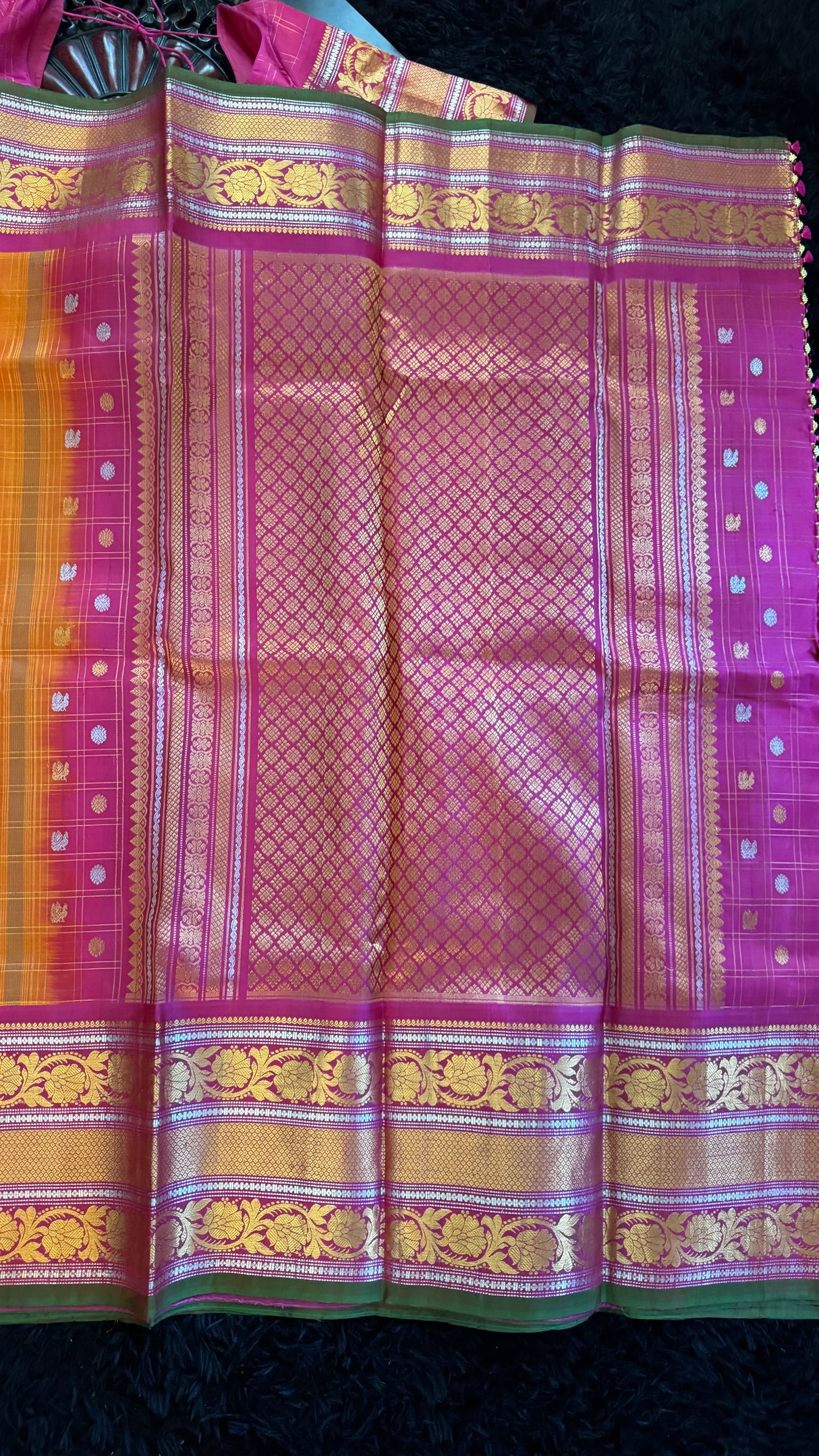 Rust Rani Pink Gadwal Handloom Pure Silk