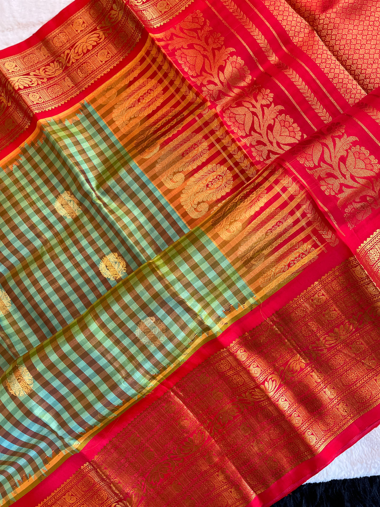Checks Long Border Kanchi Gadwal Handloom Pure Silk