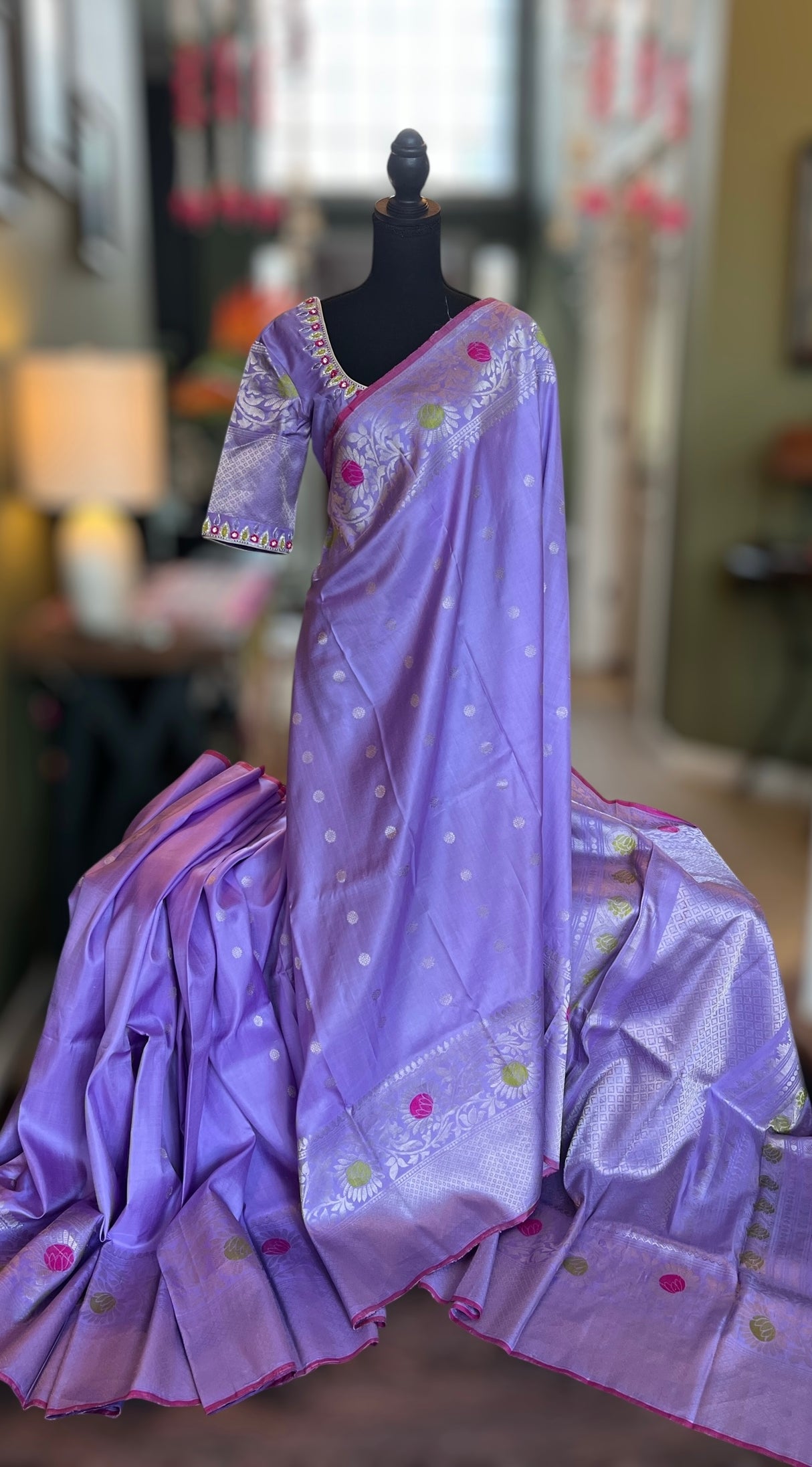 Lavender Meenakari Kanchi Gadwal Fusion Handloom Pure Silk