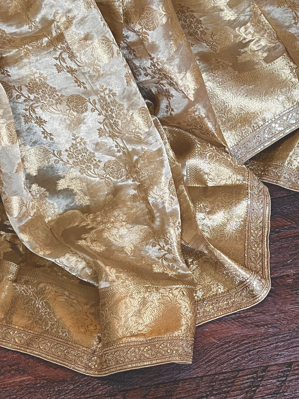Gold Tissue Kora Kanjeevaram style