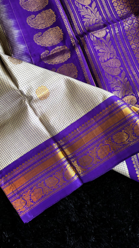 Grey/Purple Tiny Checks Gadwal Handloom Pure Silk