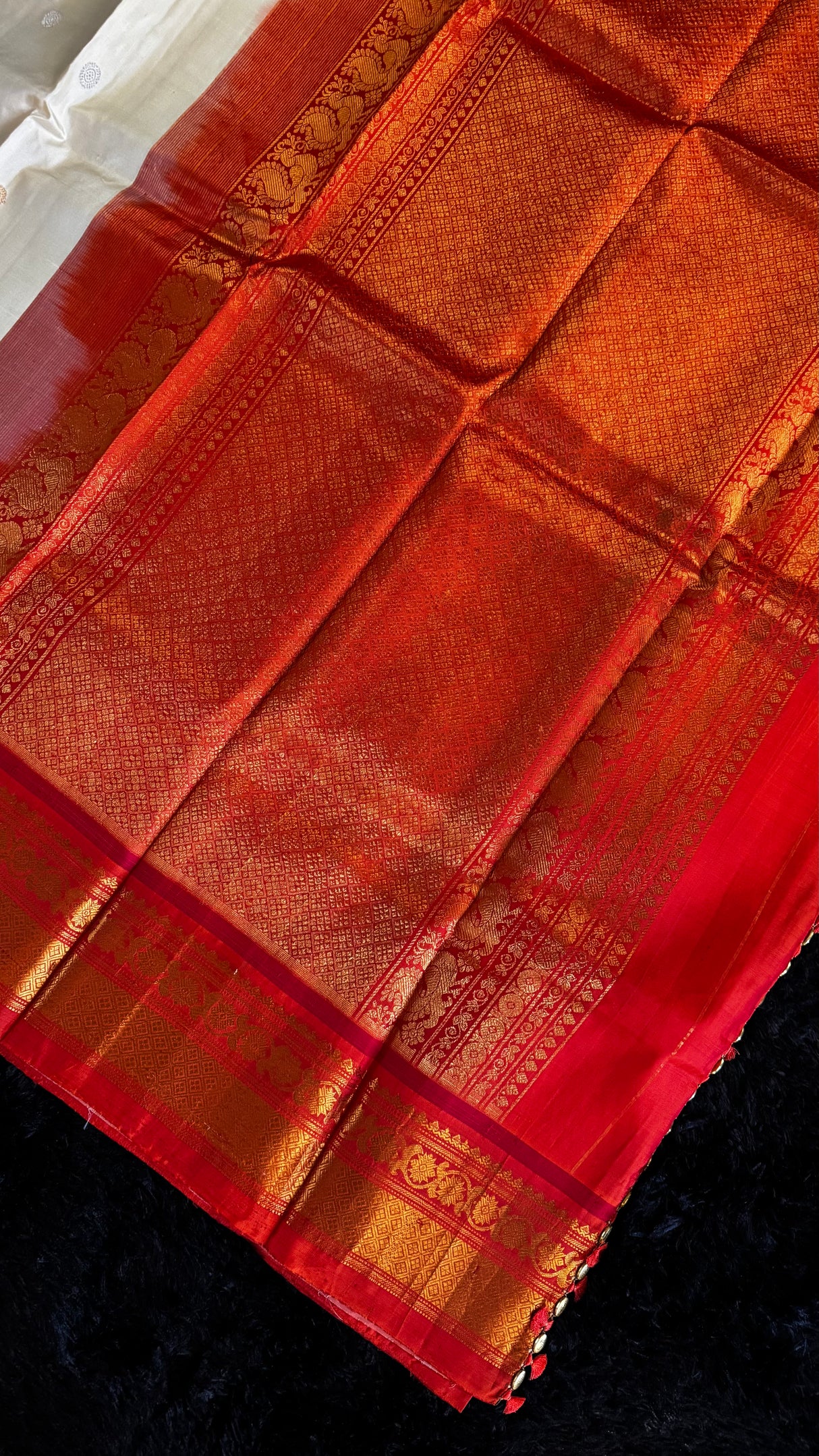 Cream/Orange Gadwal Handloom Pure Silk