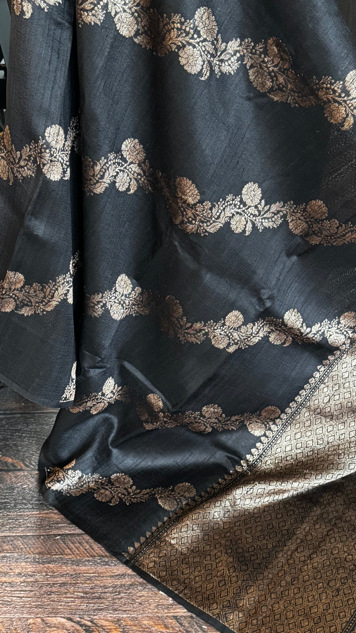 Black Pure Raw Silk Banarasi