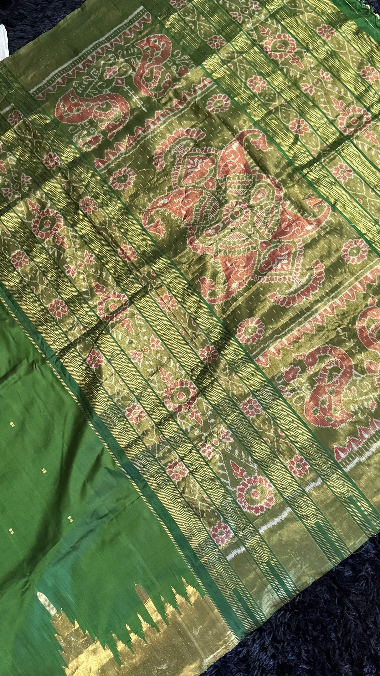 Sambalpuri Double Ikkat Phoda Kumbha Tissue Border