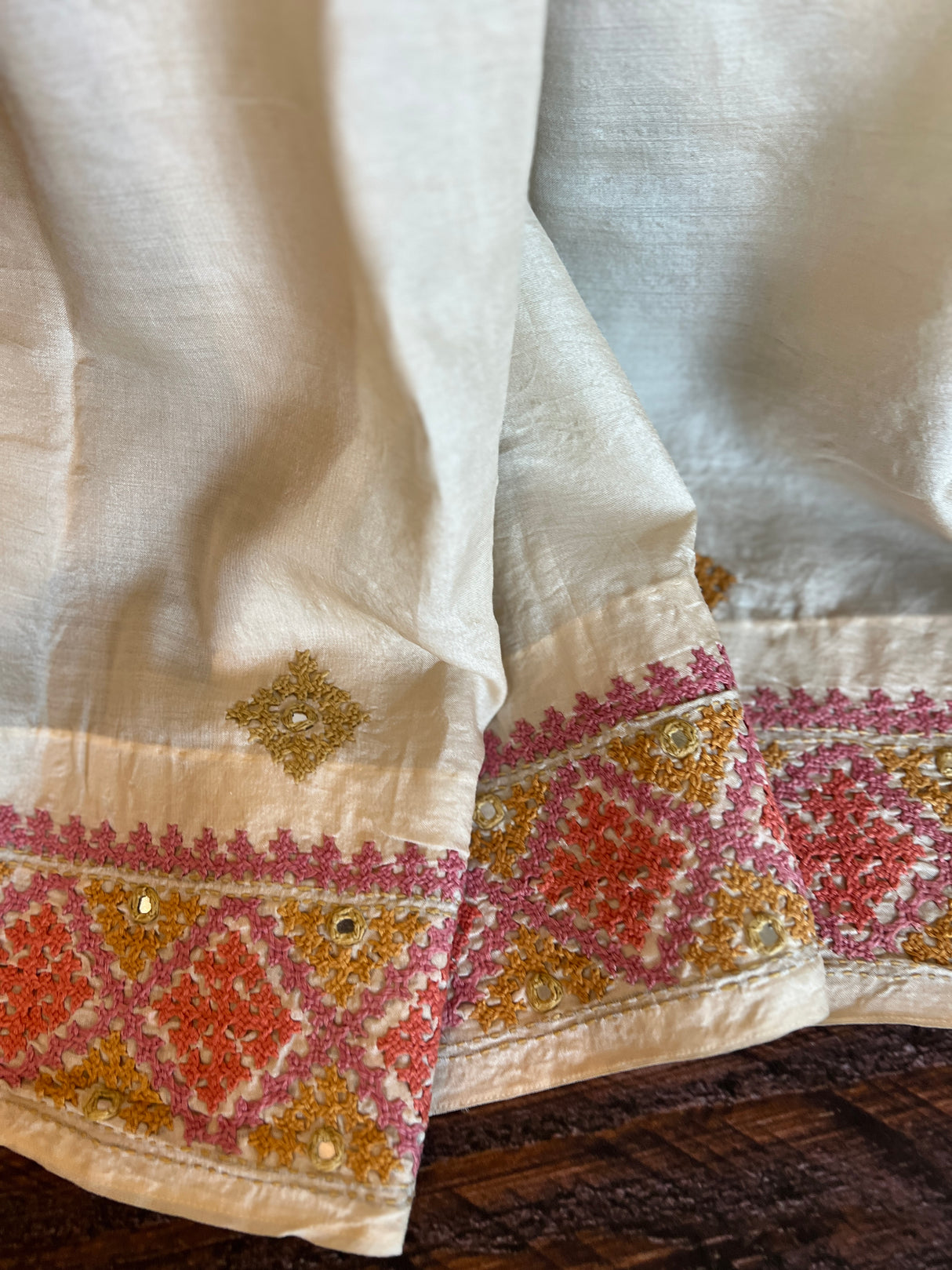 Ivory Kutchwork Gachi By Gachi Tussar Silk