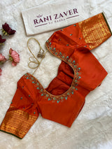 Nandi Motif Rangkat border Pure Kanchipuram SIlk Korvai