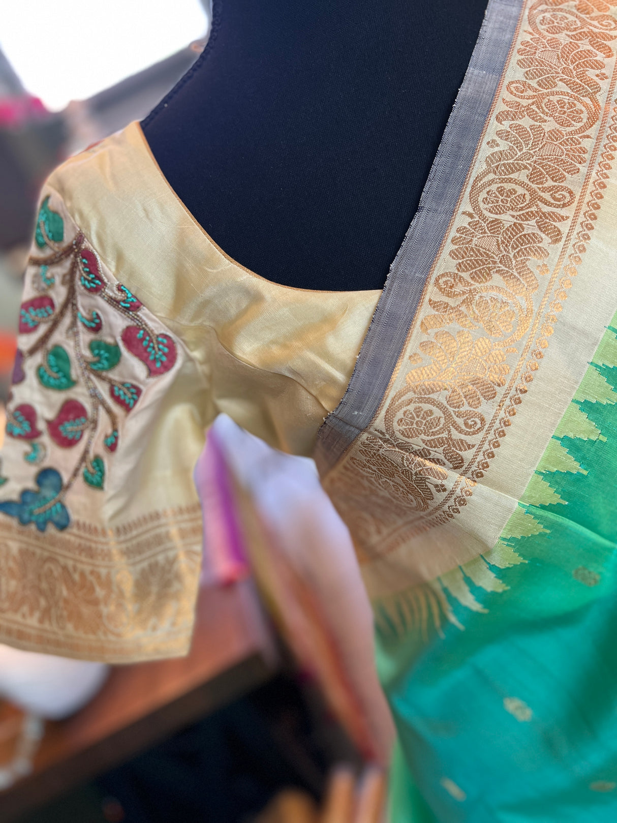 Pista Green Gadwal Pure Silk