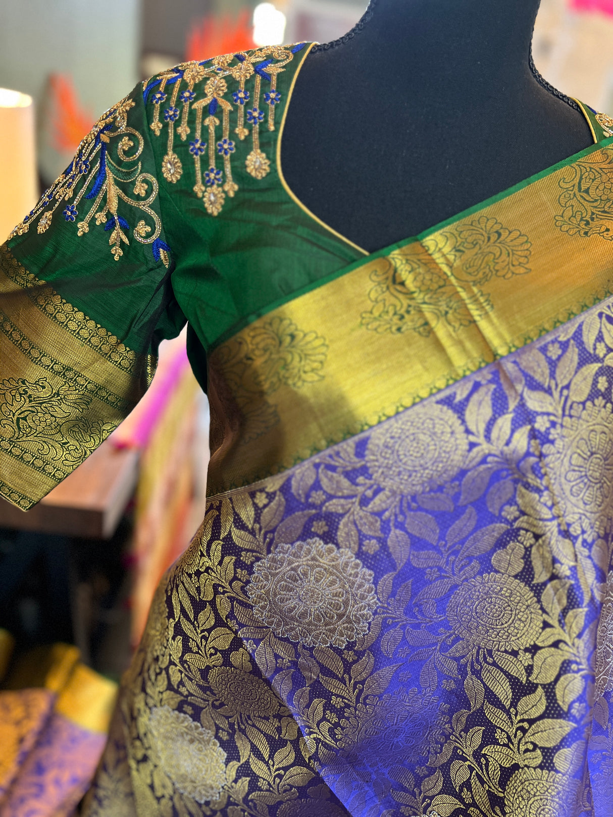Purple Floral Weave Pure Kanchipuram SIlk Korvai
