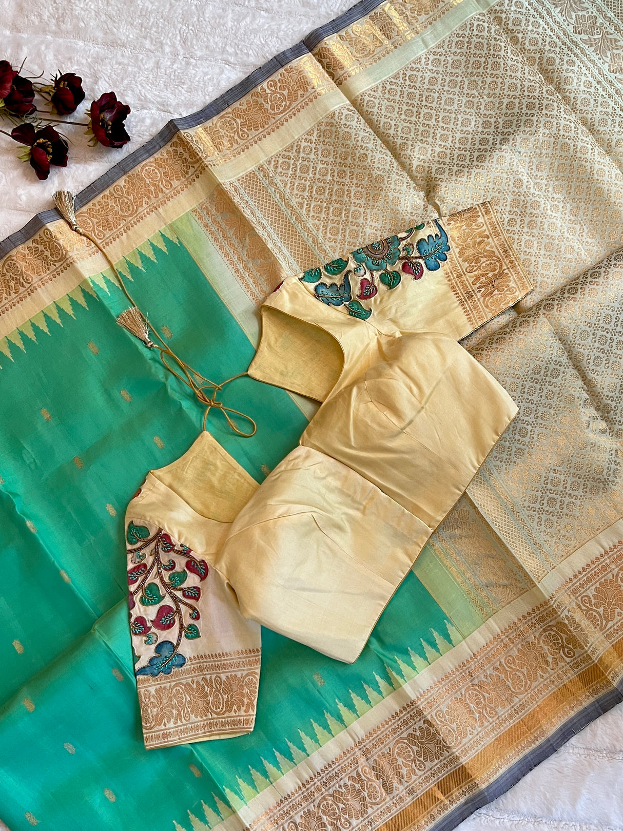 Pista Green Gadwal Pure Silk