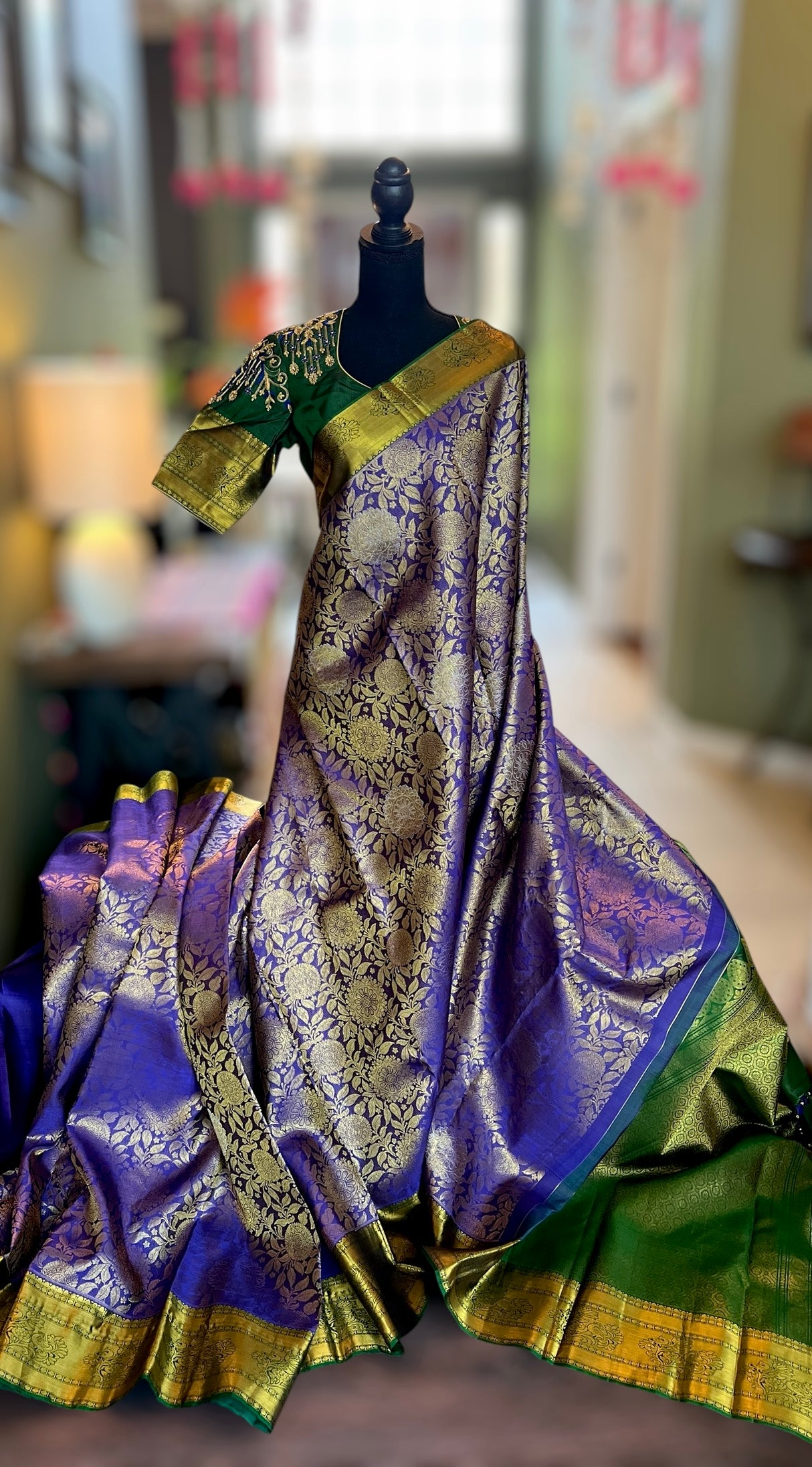 Purple Floral Weave Pure Kanchipuram SIlk Korvai