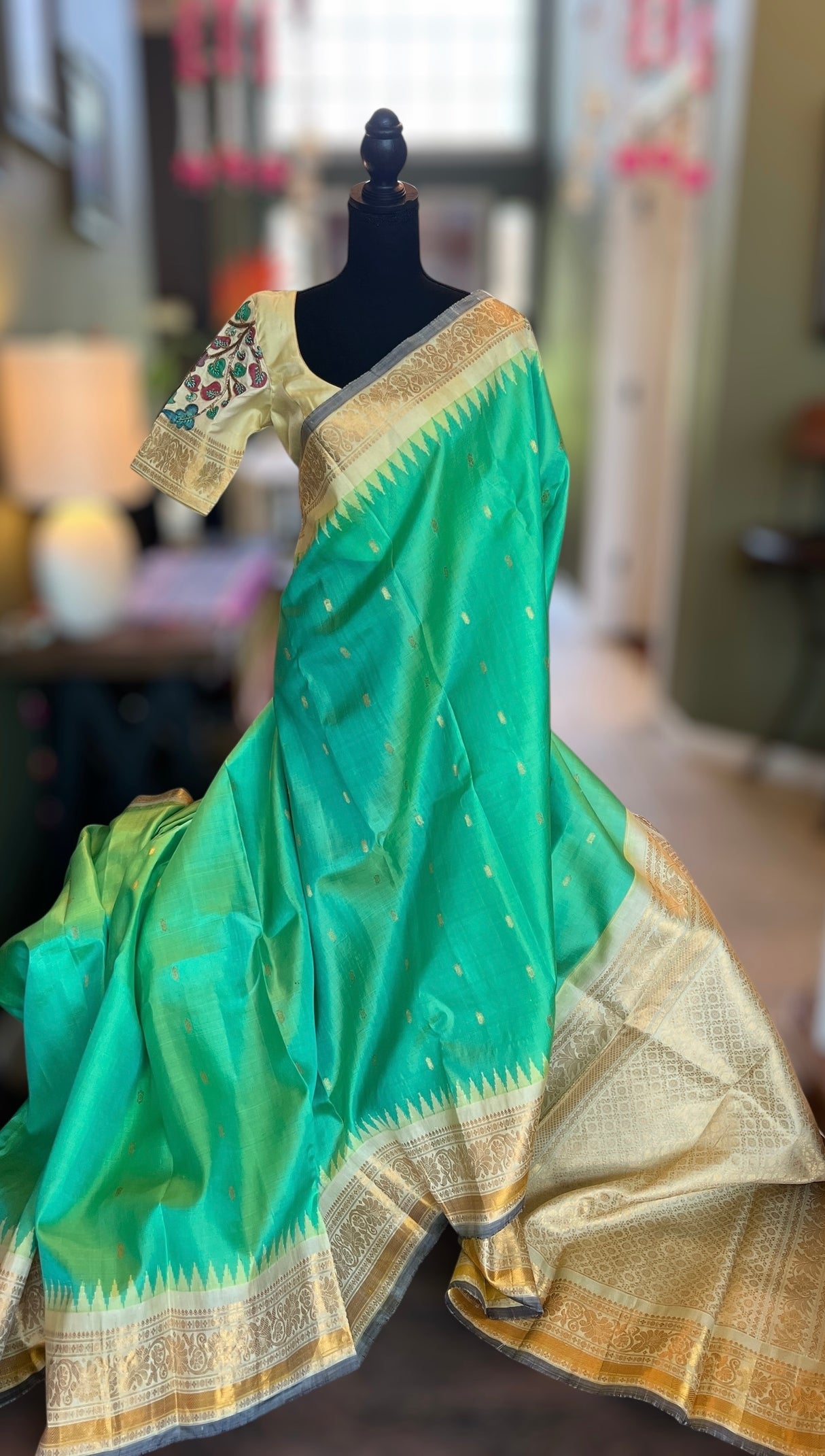 Pista Green Gadwal Pure Silk