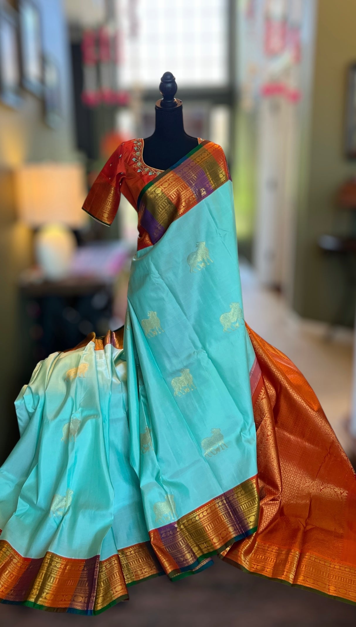 Nandi Motif Rangkat border Pure Kanchipuram SIlk Korvai
