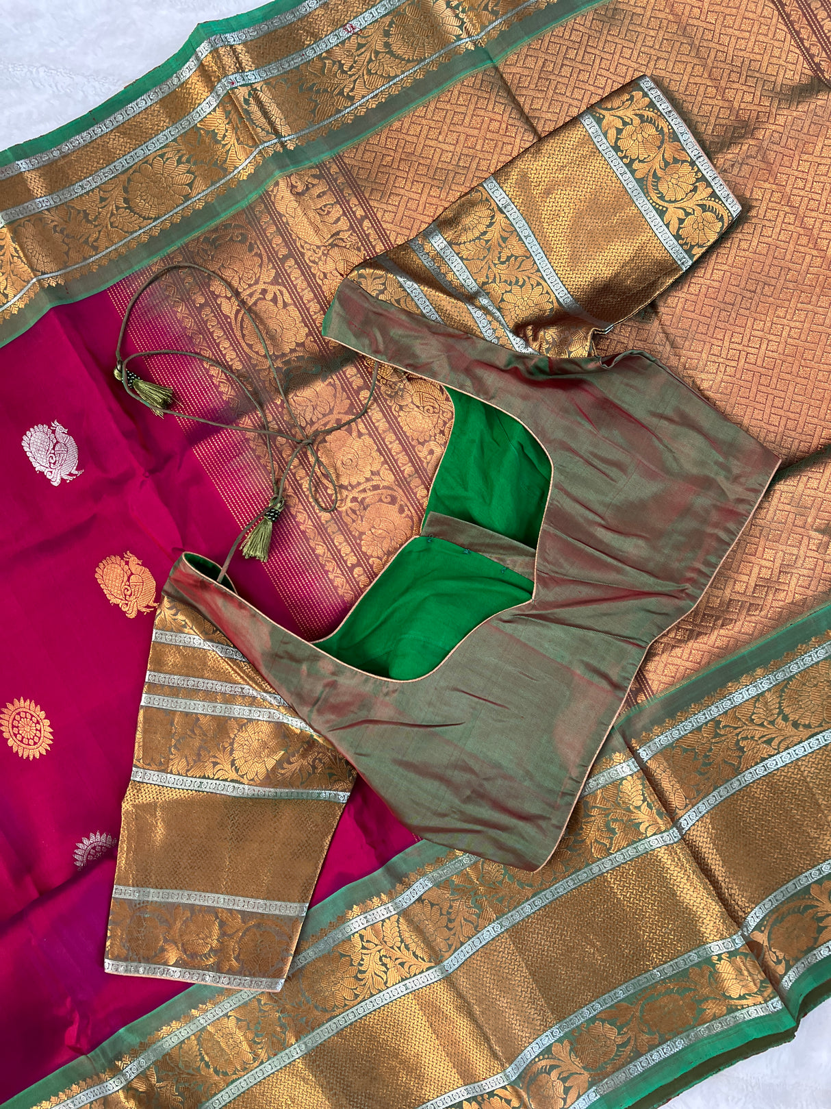 Big Border Gadwal Kanchi Pure Silk