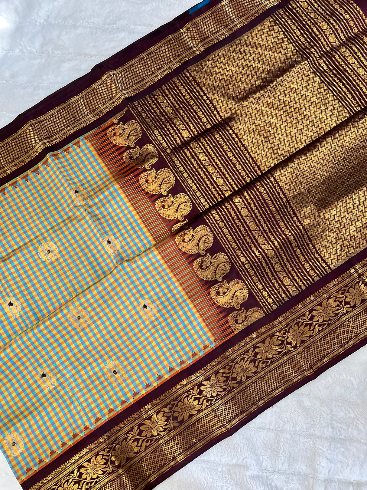 Tiny Checks Gadwal Pure Silk