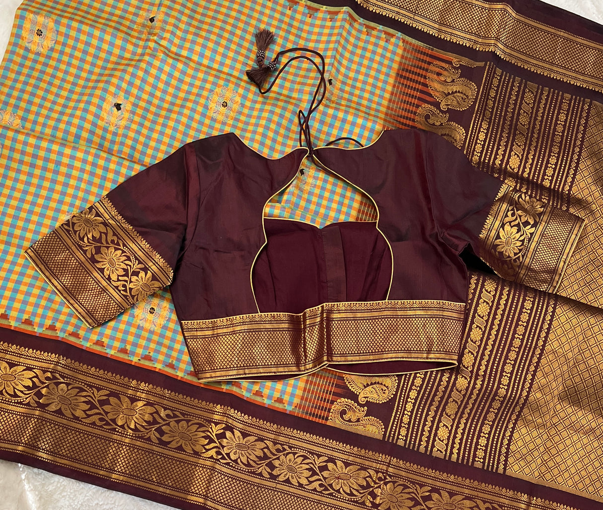 Tiny Checks Gadwal Pure Silk