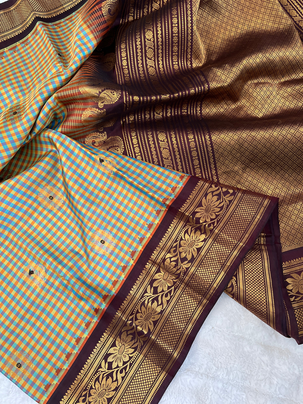 Tiny Checks Gadwal Pure Silk